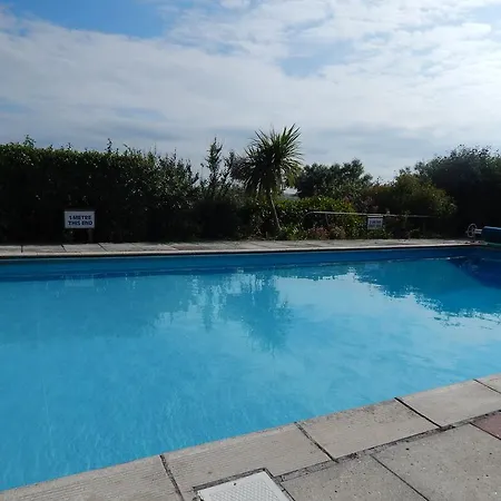 Guest house Gratton 4*
