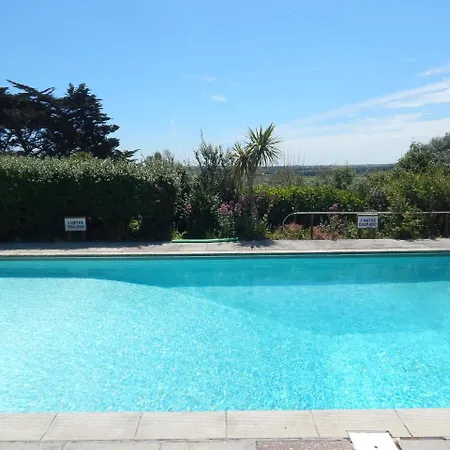 Gratton Guest house 4*